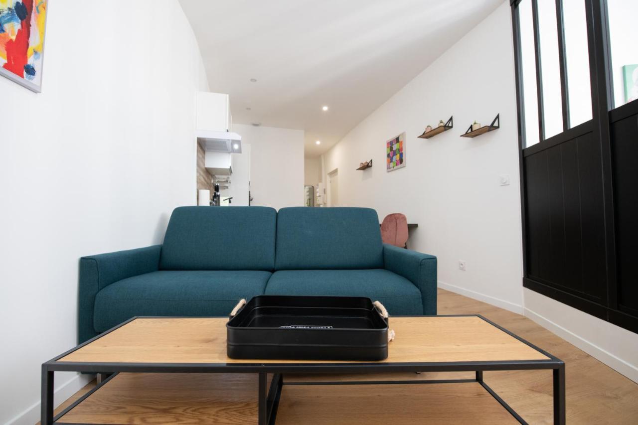L'arty - Tres Joli Moderne Place Valmy Apartment