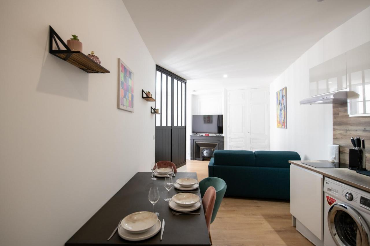 L'arty - Tres Joli Moderne Place Valmy