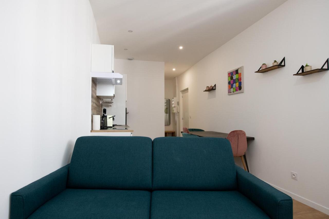 L'arty - Tres Joli Moderne Place Valmy *